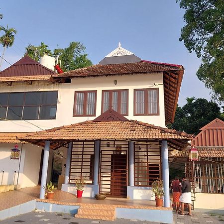Stayberries River Rock Villa Athirapilly Kizhake Chālakudi Exteriér fotografie